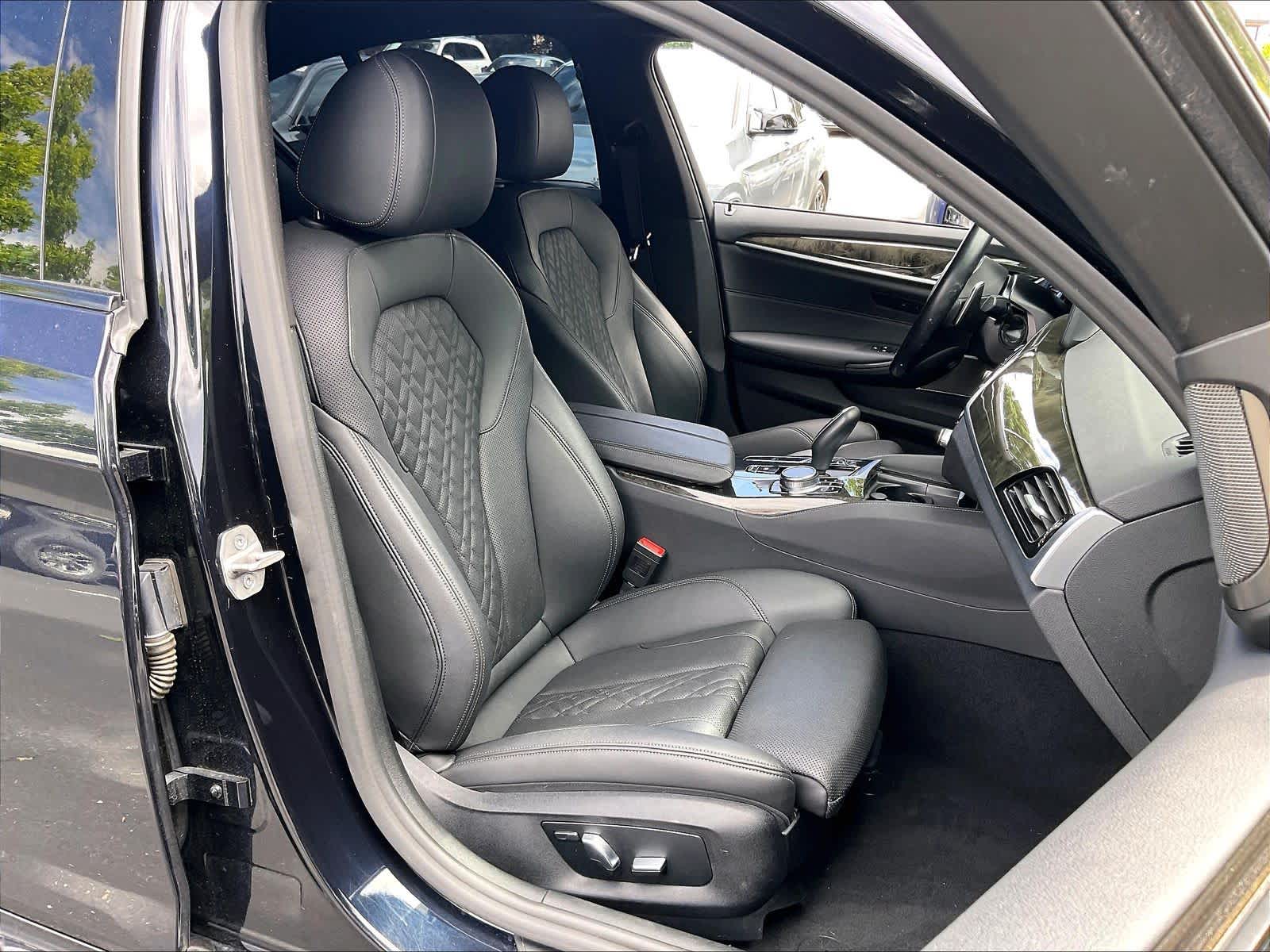 2023 BMW 540i 540i photo 6