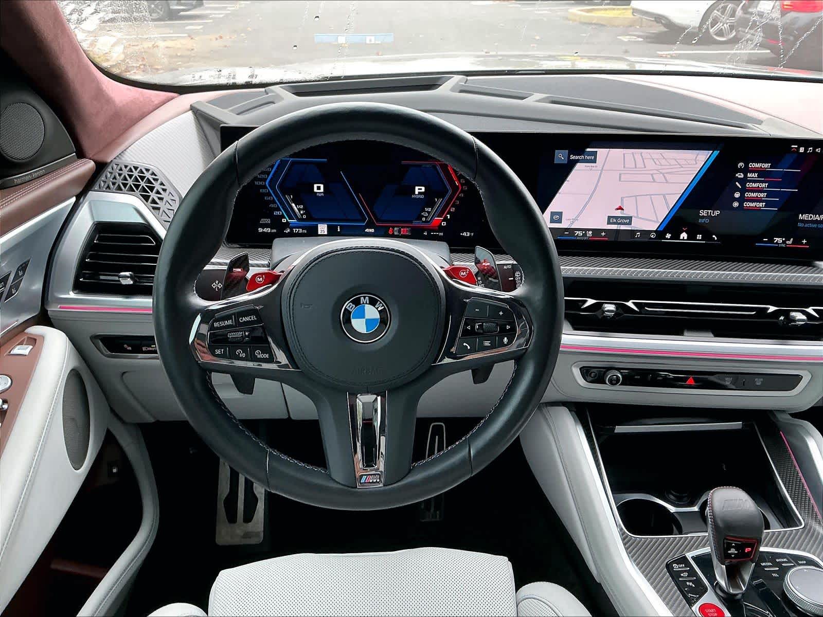2025 BMW XM photo 5