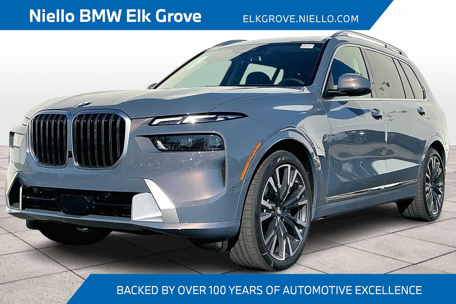 2026 BMW X7 40i's photo