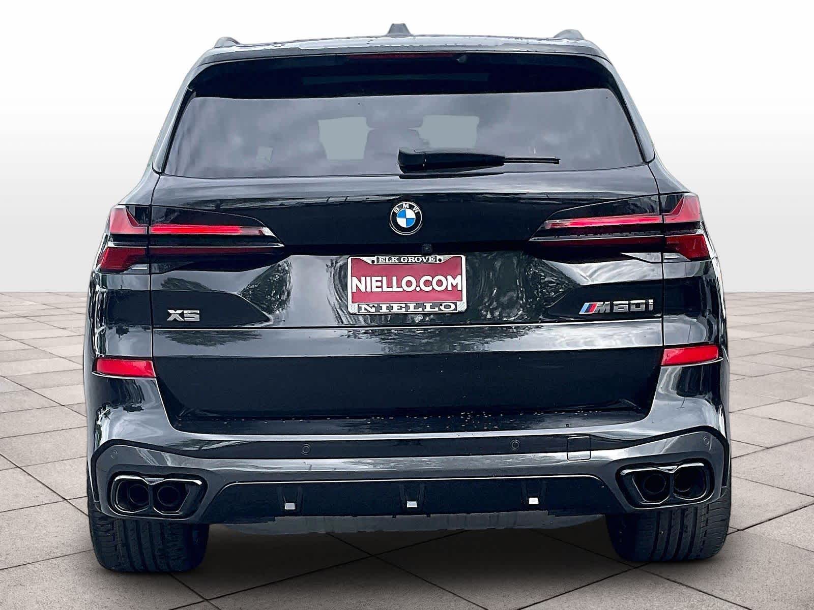 2024 BMW X5 M60i M60i photo 4