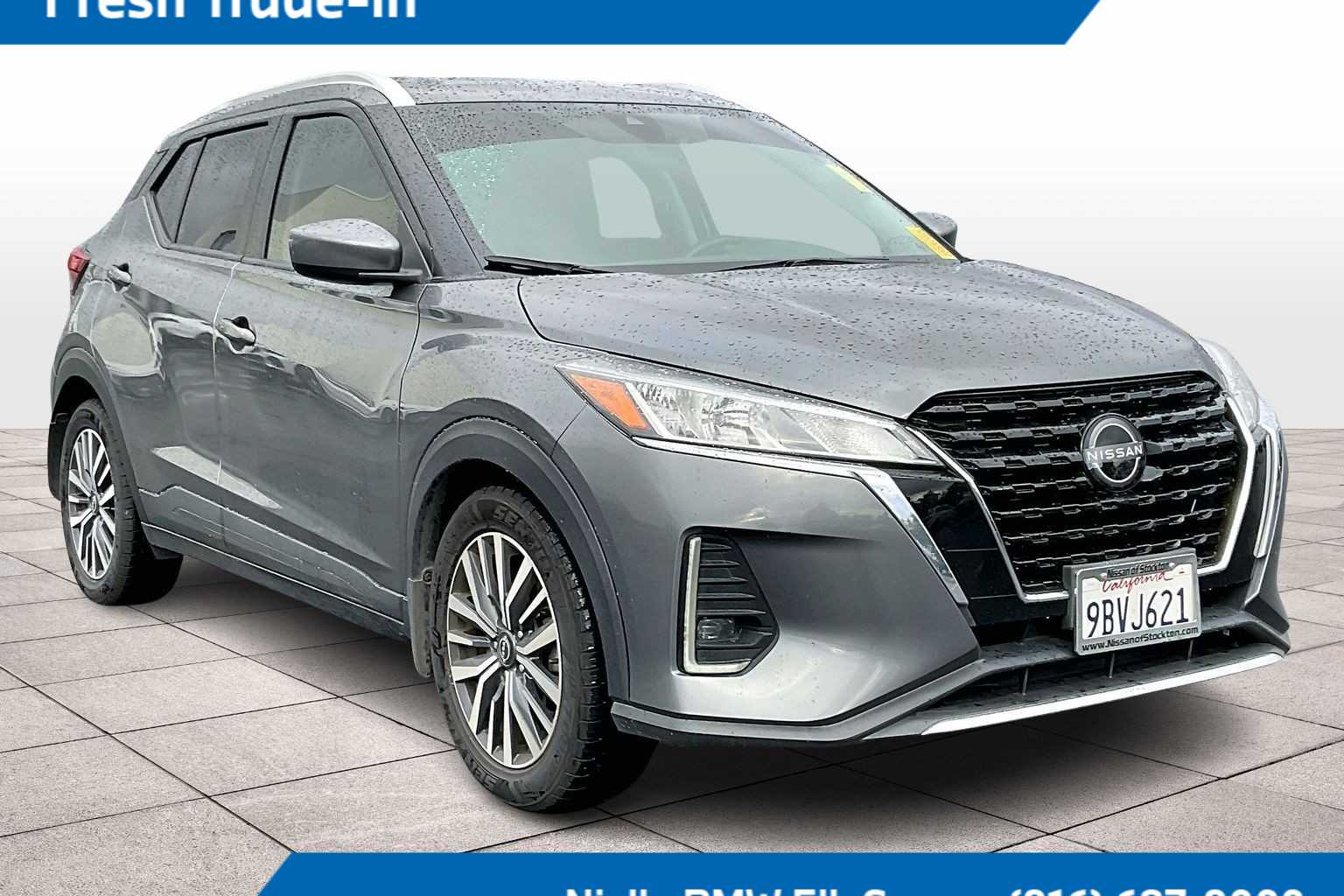 2022 Nissan Kicks SV photo 2