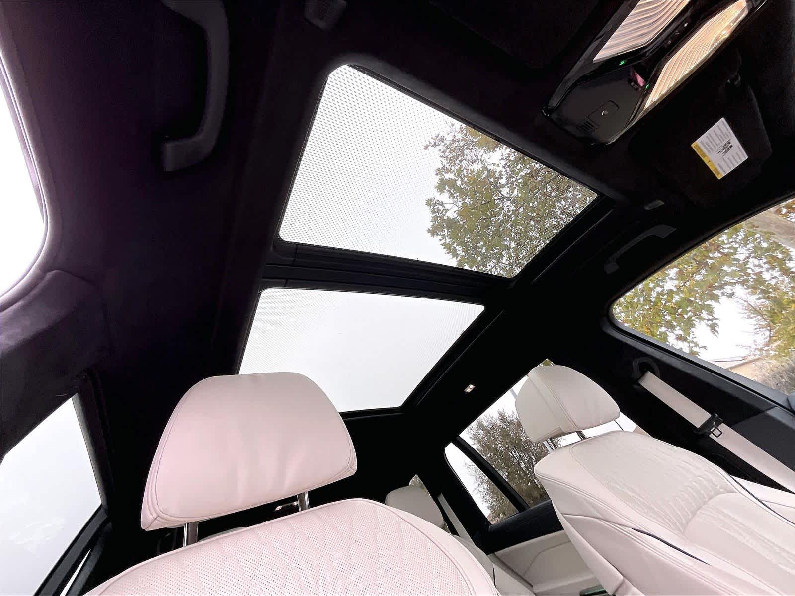 2025 BMW X7 M60i - Photo 22
