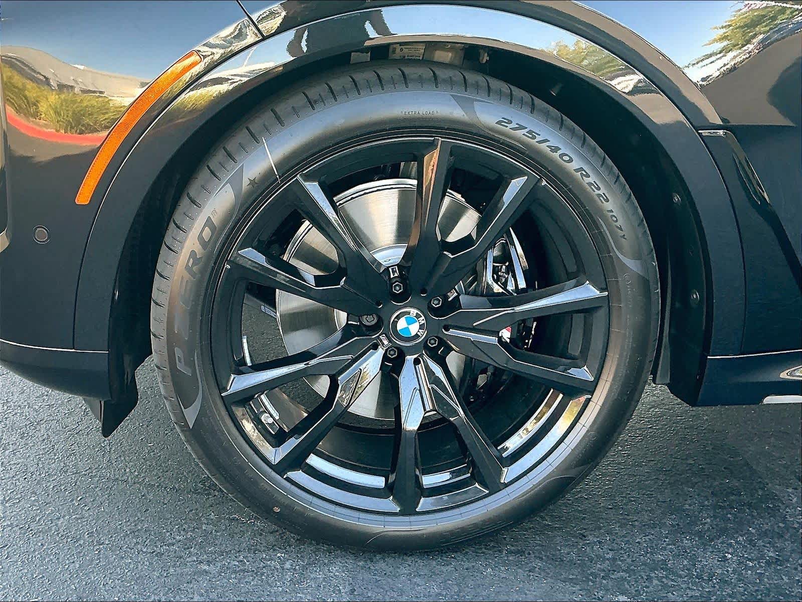2026 BMW X7 M60i - Photo 14