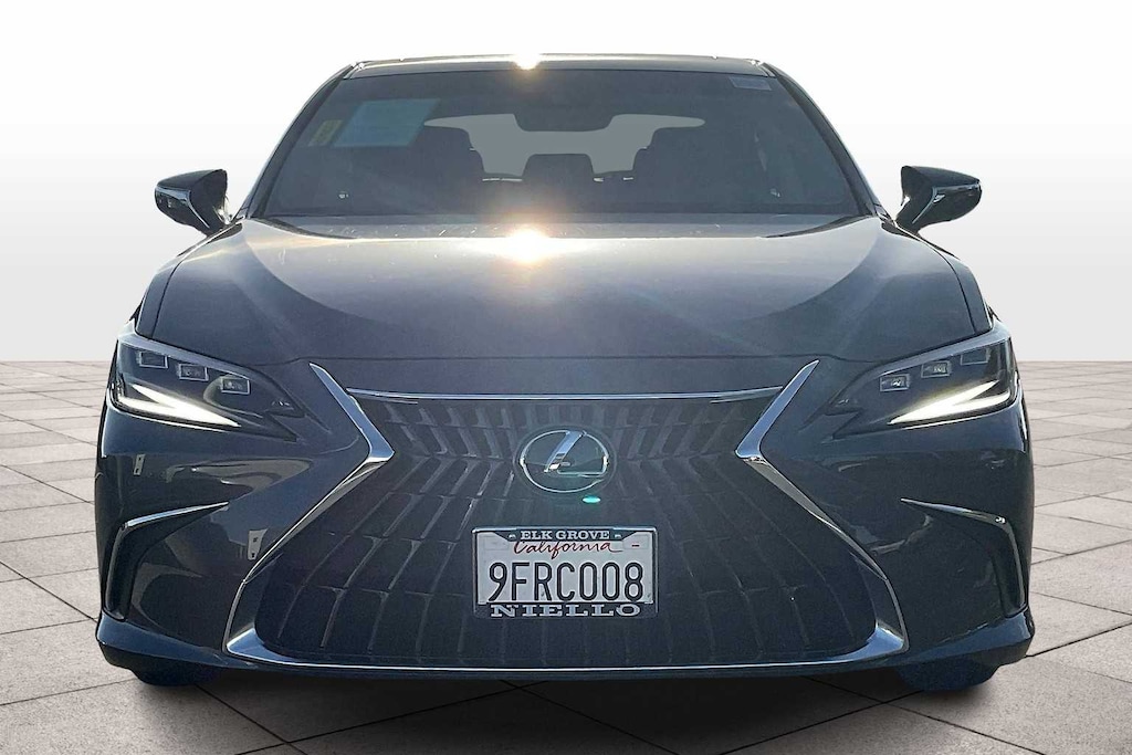Used 2023 Lexus ES Luxury FWD