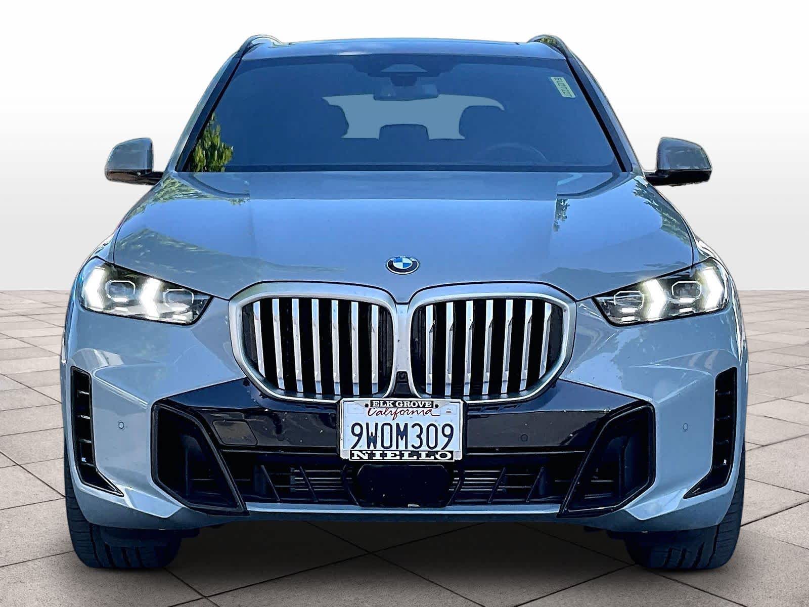 2026 BMW X5 xDrive40i xDrive40i photo 2