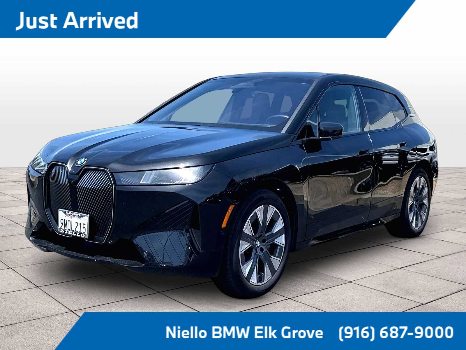 2026 BMW iX xDrive60's photo
