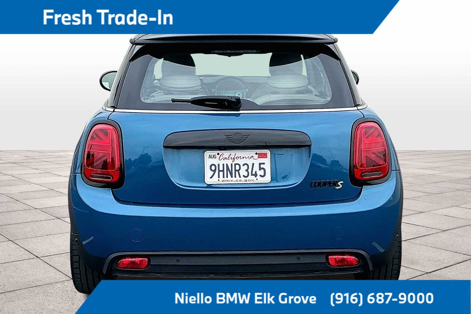 2024 Mini Cooper 2 Door Hardtop SE photo 4