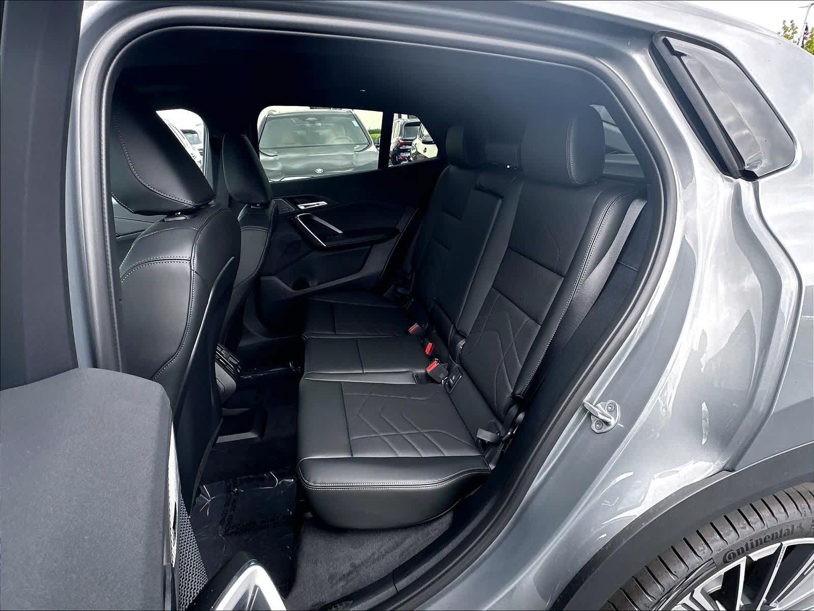 2026 BMW X2 28i - Photo 27