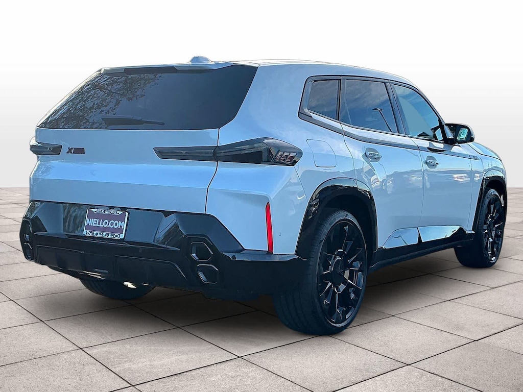 New 2026 BMW XM Label Sports Activity Vehicle
