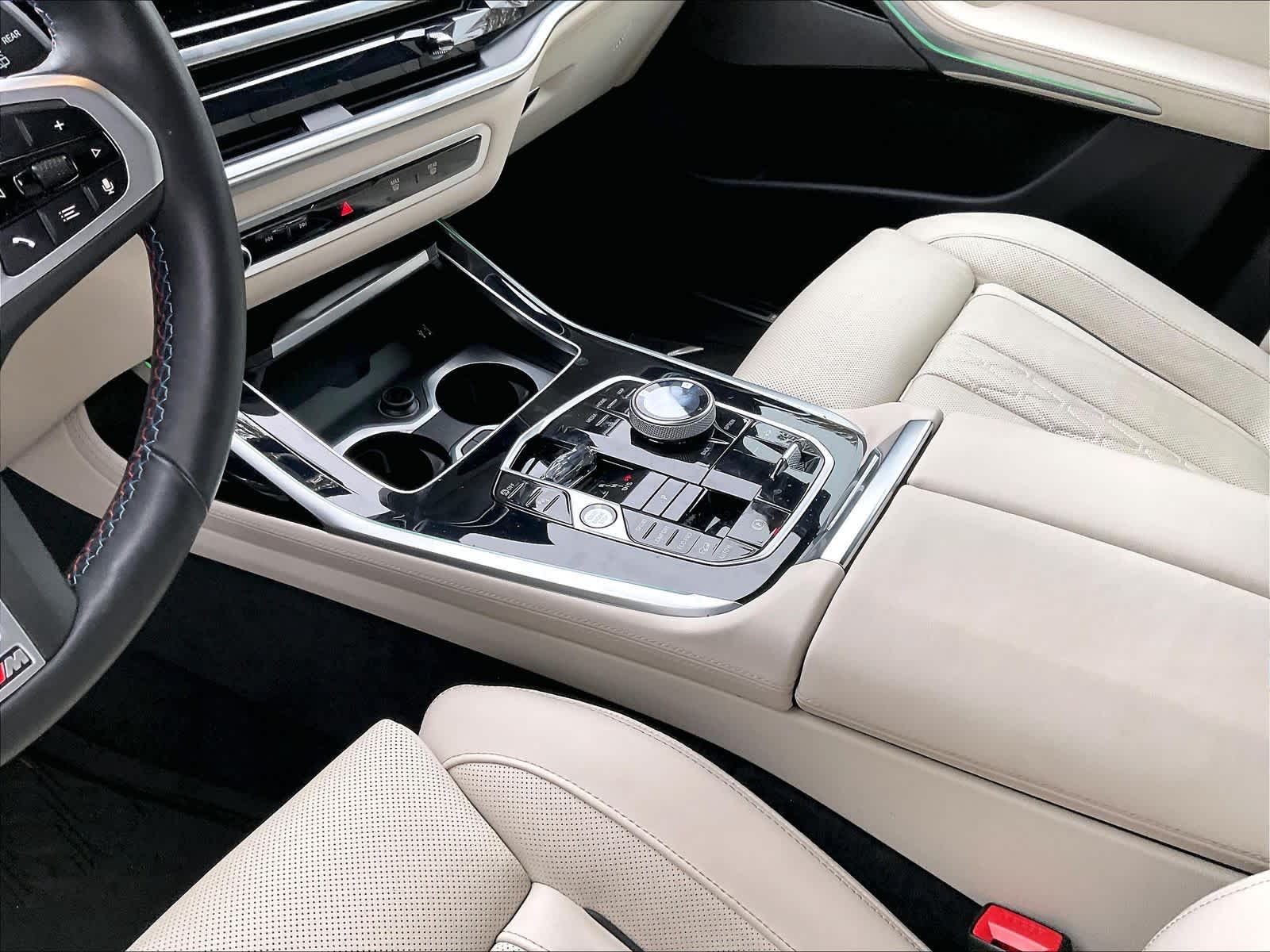 2025 BMW X7 M60i - Photo 17