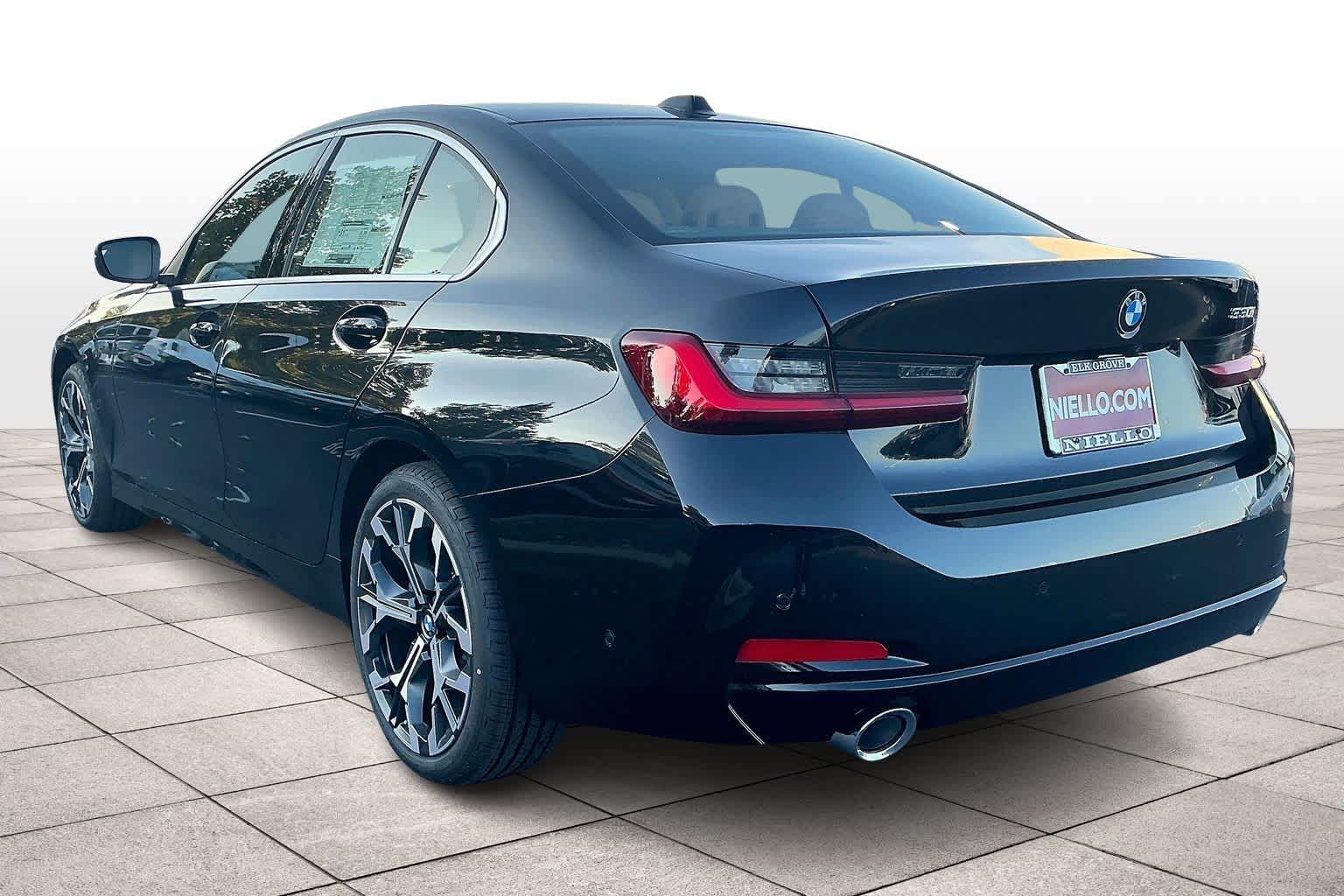 2026 Bmw 330i 3-Series photo 3