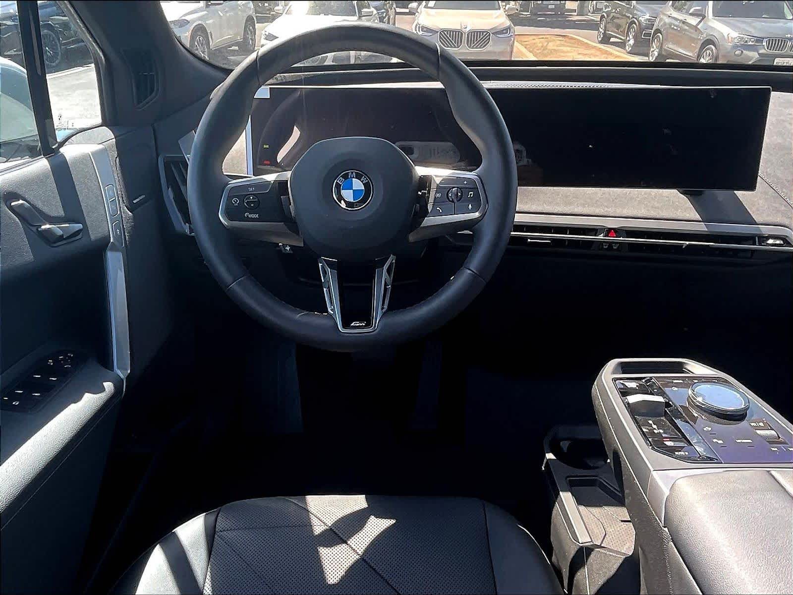 2025 BMW iX xDrive50 xDrive50 photo 5
