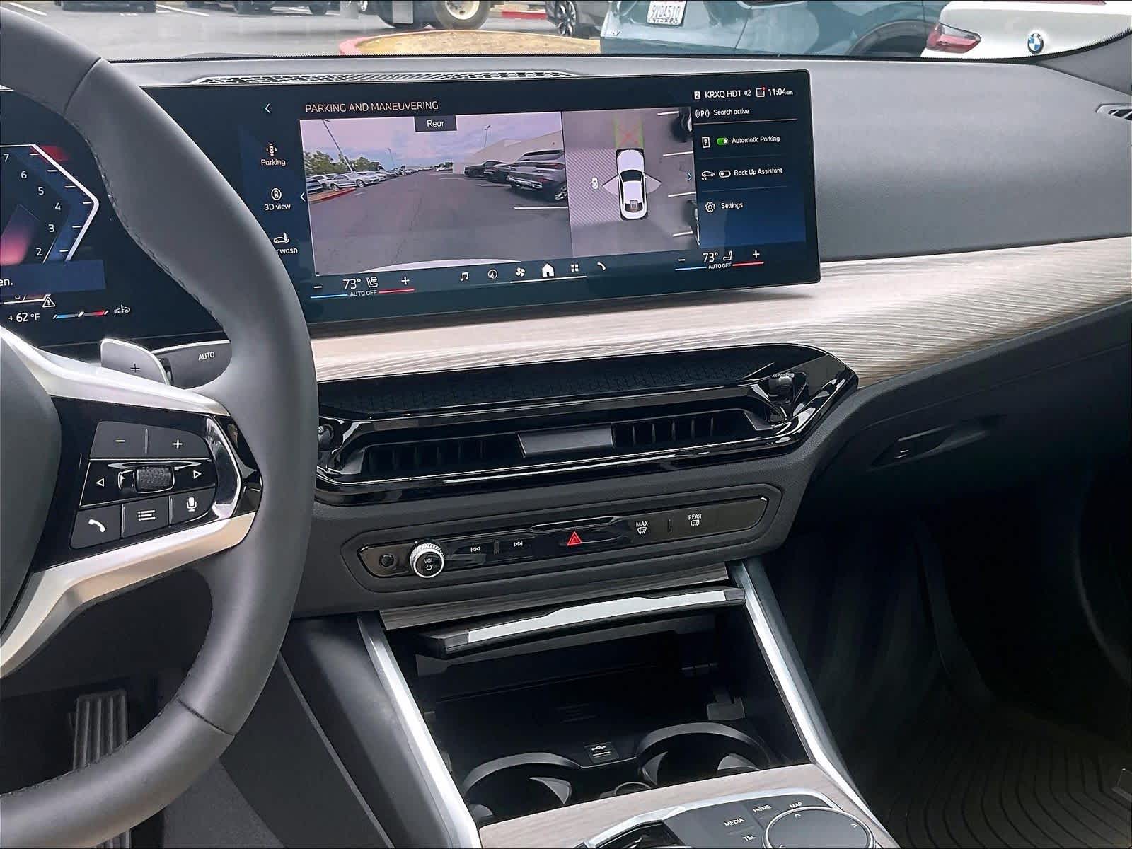 2025 BMW 230i 230i photo 6