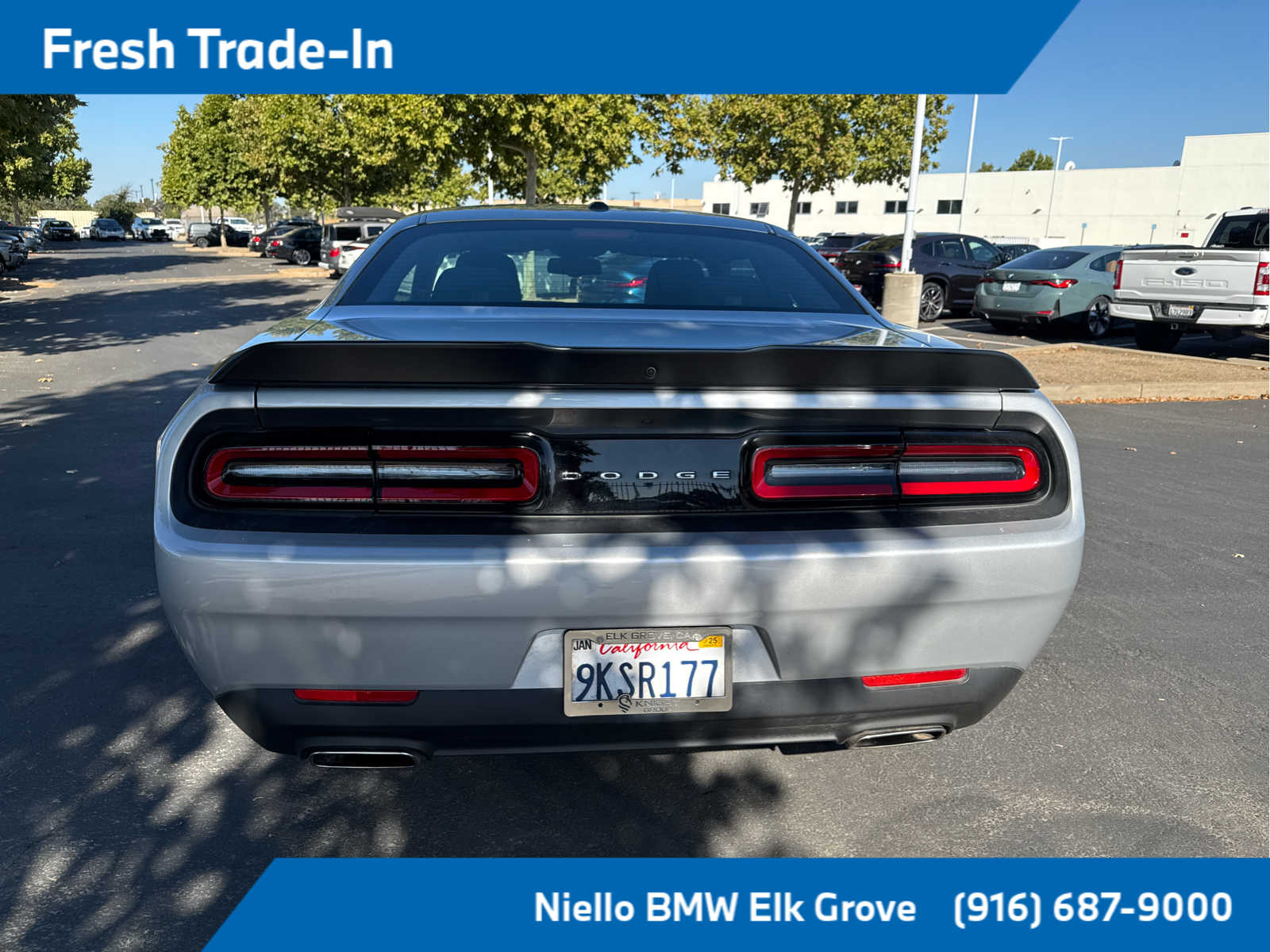 2023 Dodge Challenger SXT photo 4