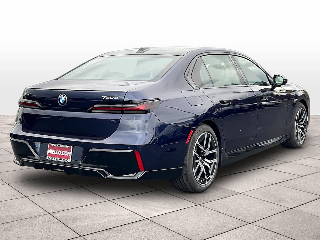 New 2026 BMW 750e xDrive 750e xDrive Plug-In Hybrid