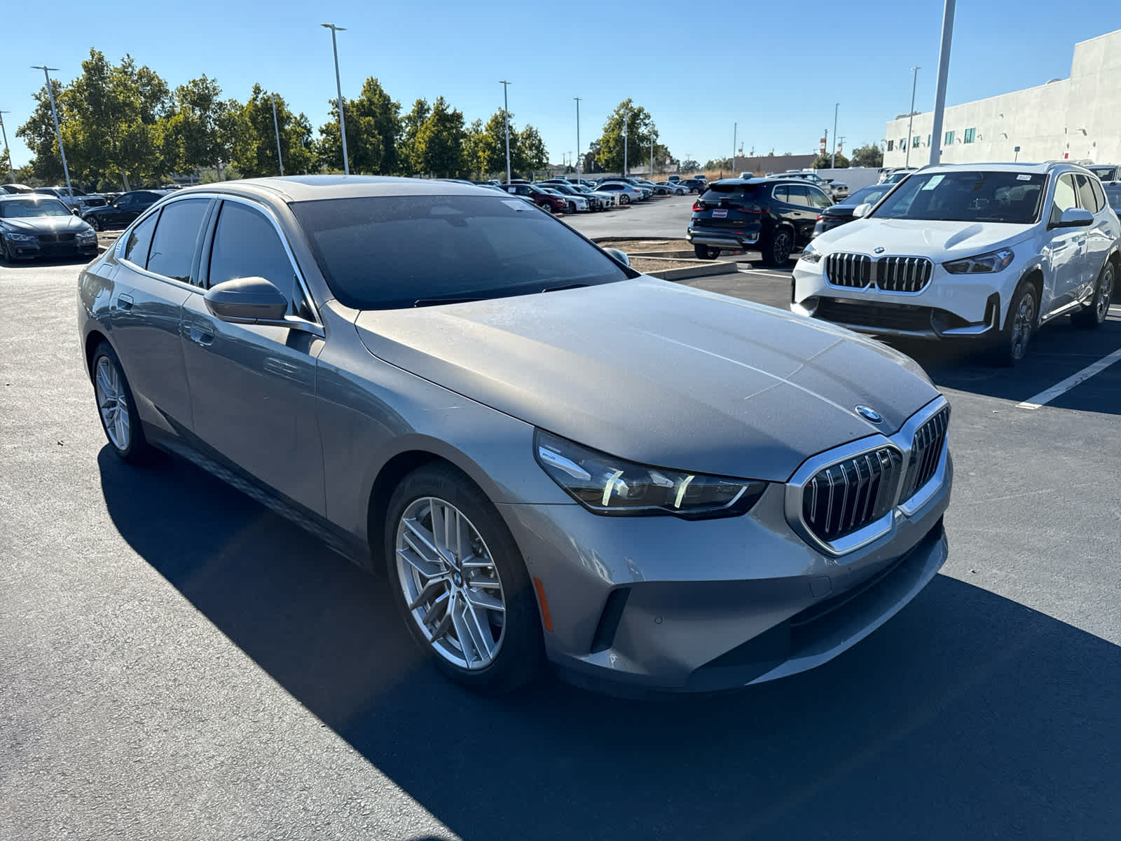 2025 Bmw 530i photo 3