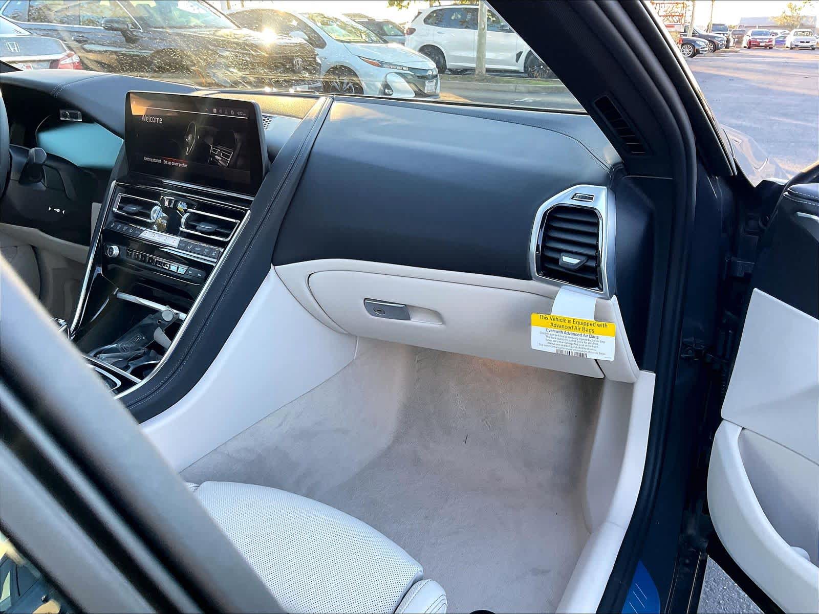 2026 BMW 8 Series 840i - Photo 24