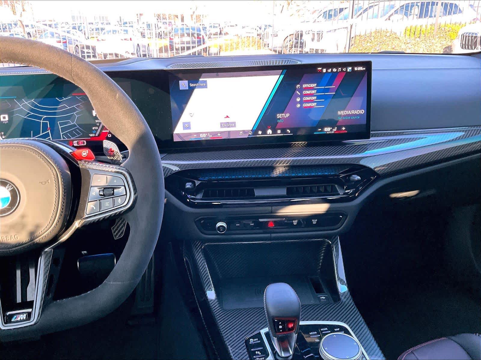 2025 BMW M4 CS photo 6