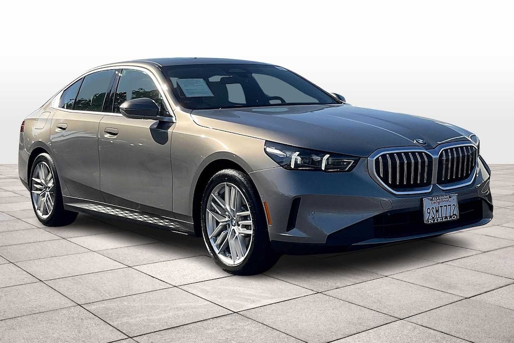 Used 2025 BMW 5 Series 530i Sedan