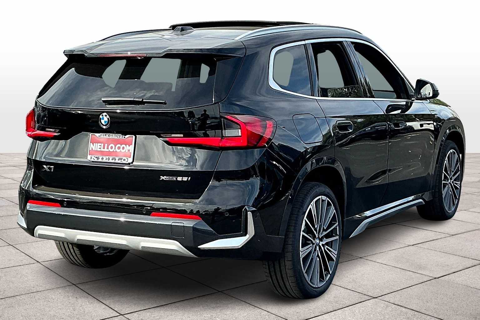 2026 Bmw X1 XDrive28i photo 3