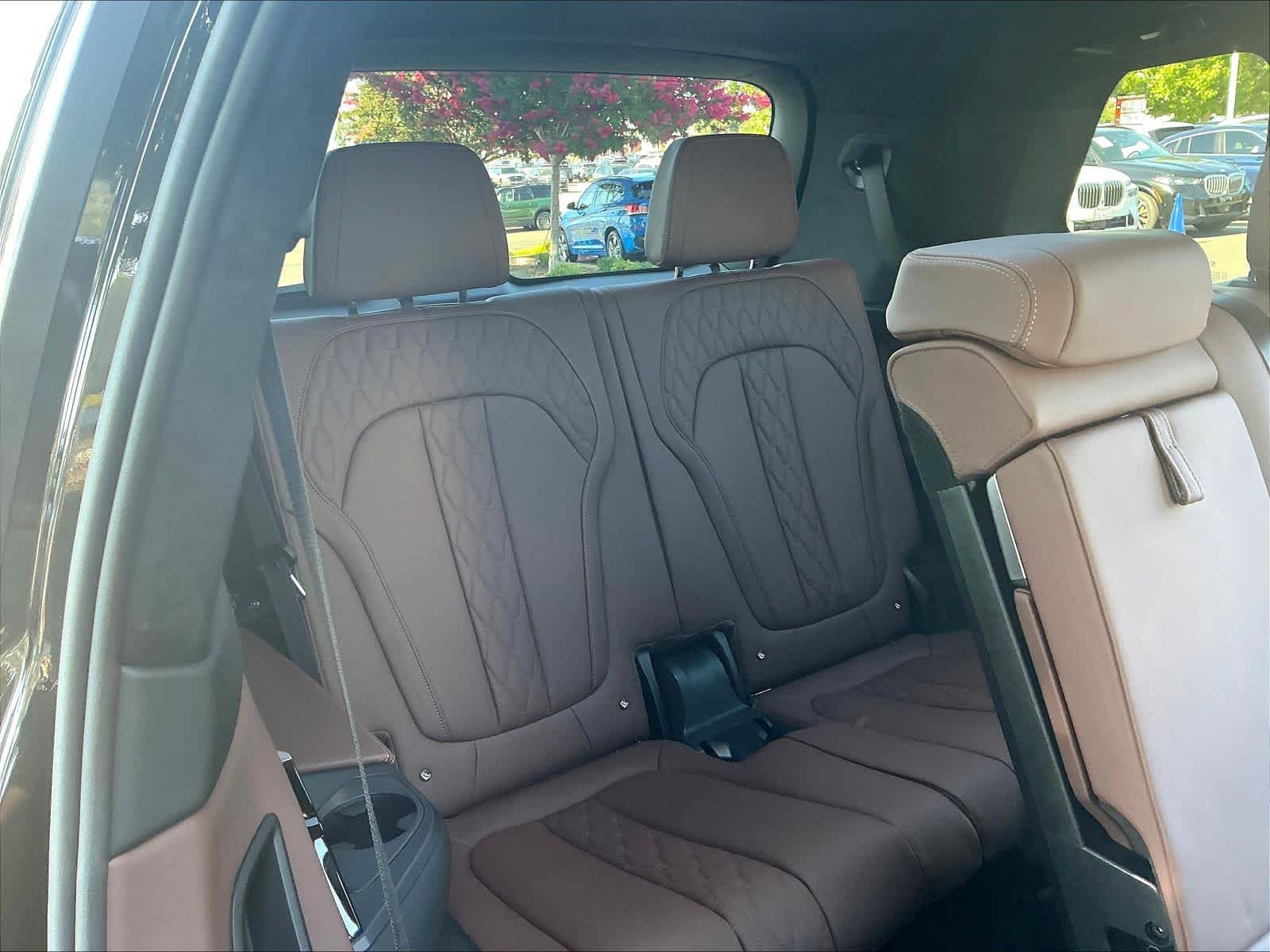 2026 BMW X7 M60i - Photo 28