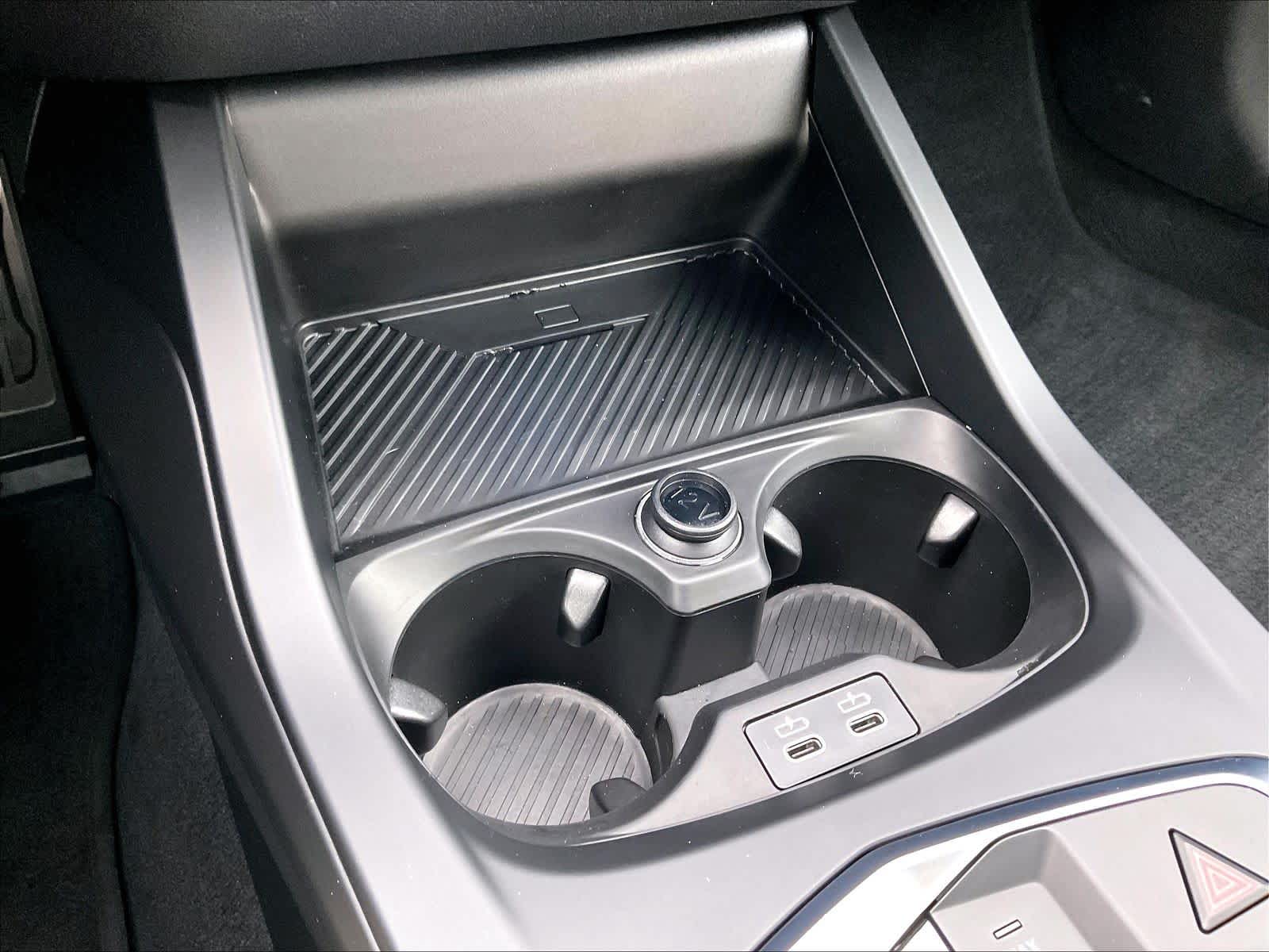 2025 BMW 2 Series M235 - Photo 32