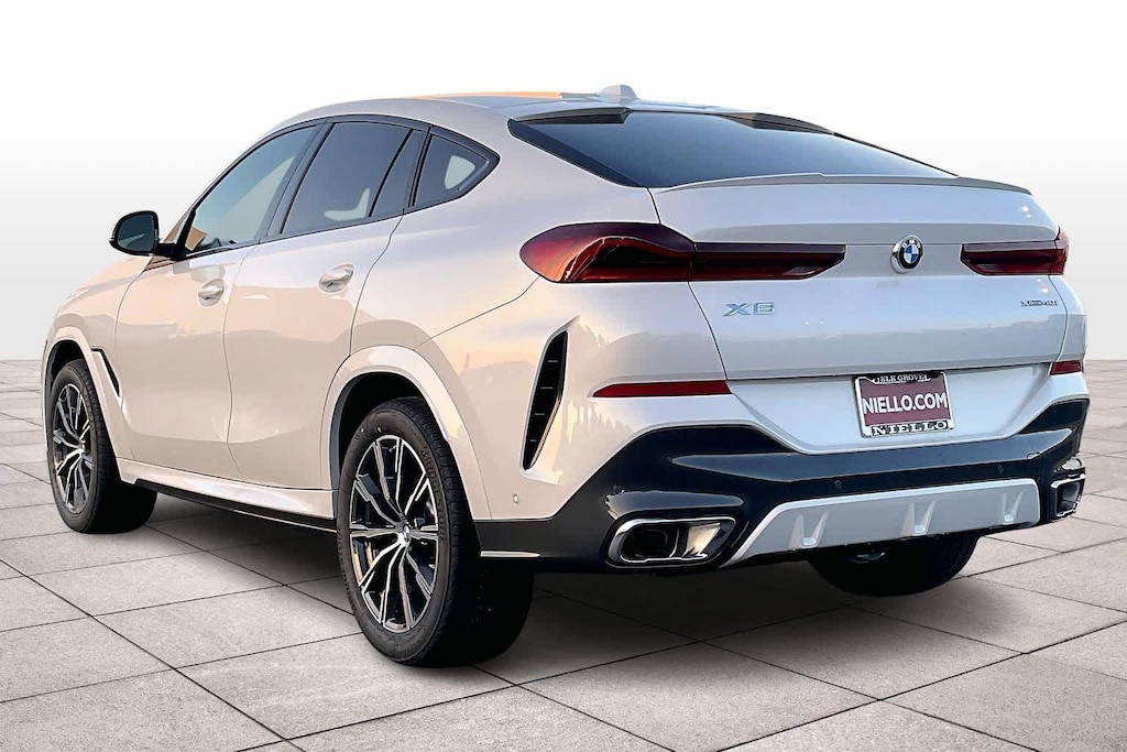 New 2026 BMW X6 xDrive40i Sports Activity Coupe