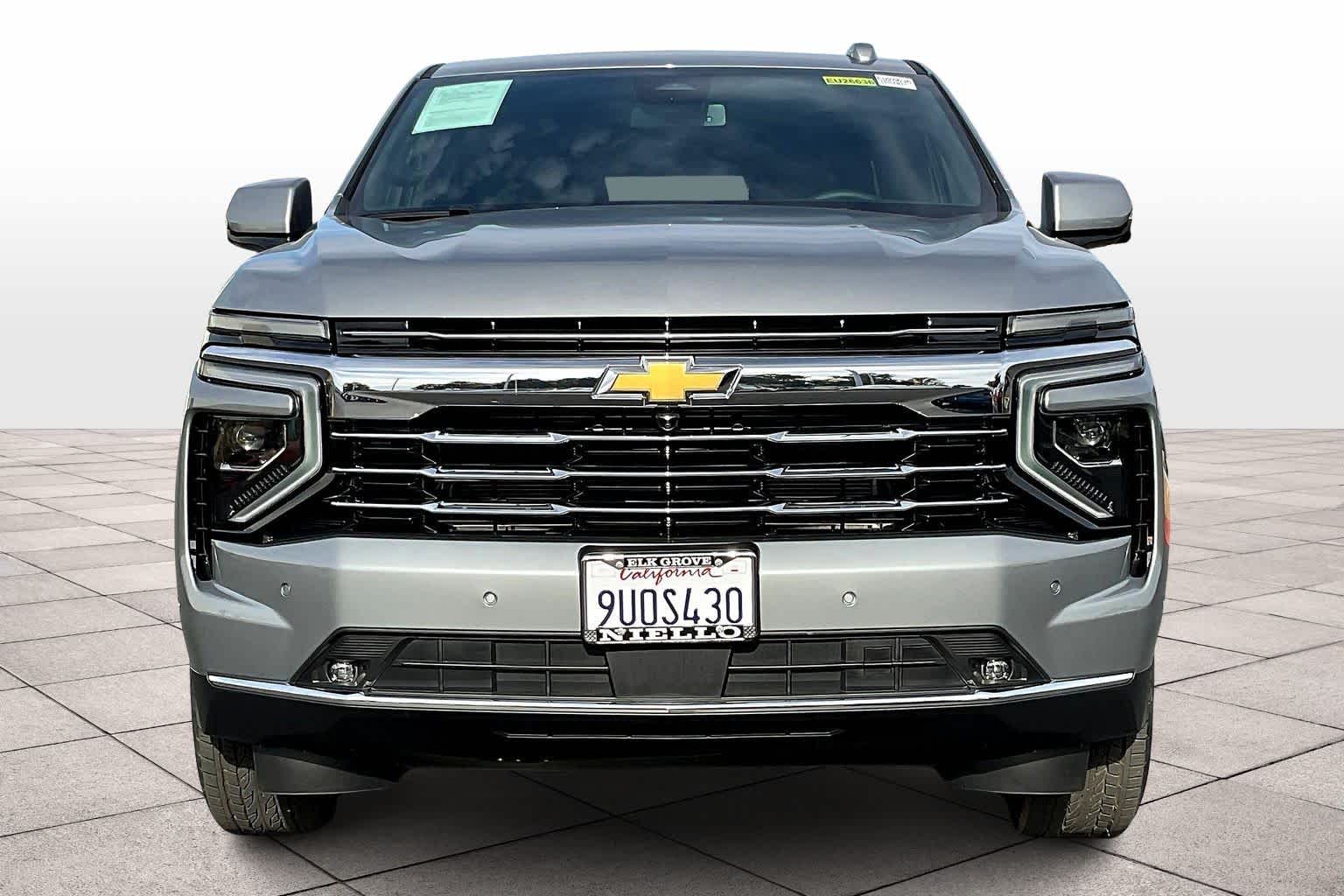 2025 Chevrolet Tahoe LT photo 3