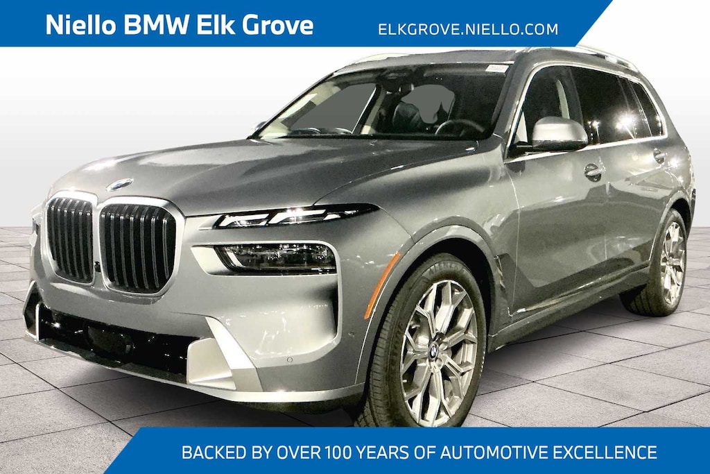 New 2026 BMW X7 xDrive40i Sports Activity Vehicle