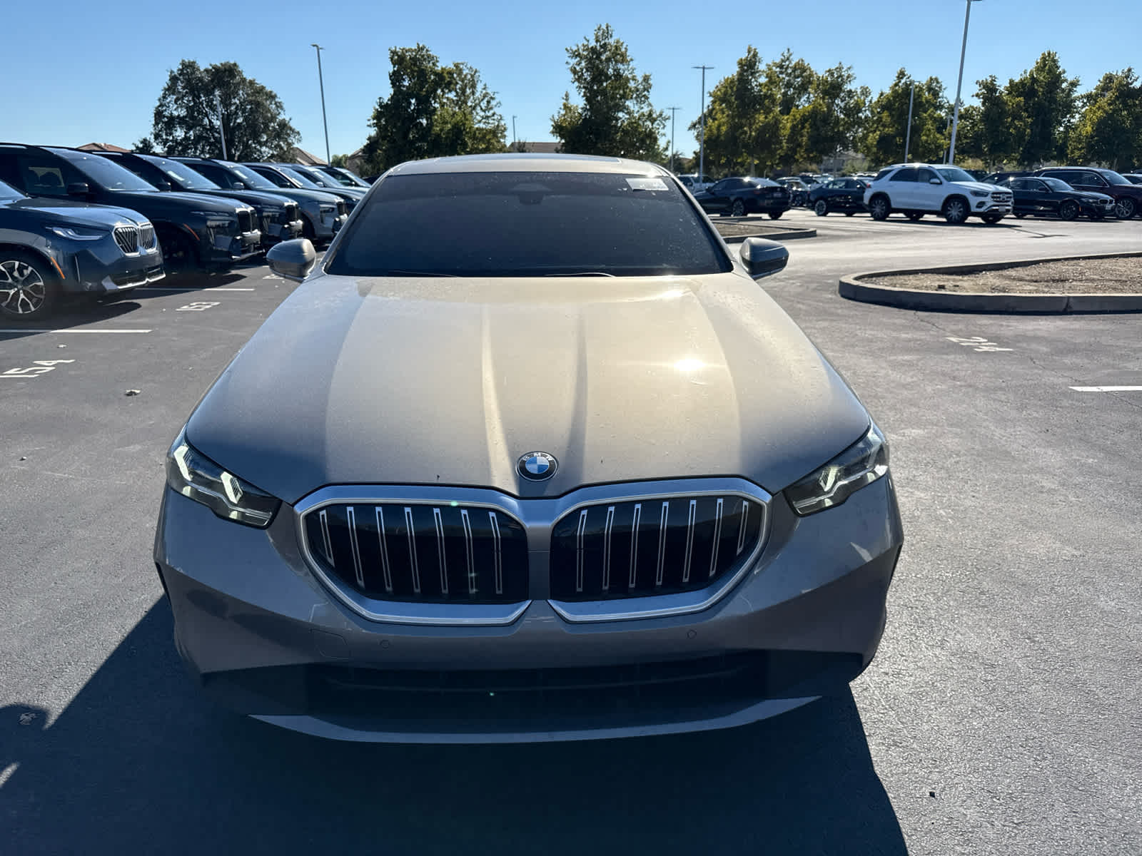 2025 Bmw 530i photo 2