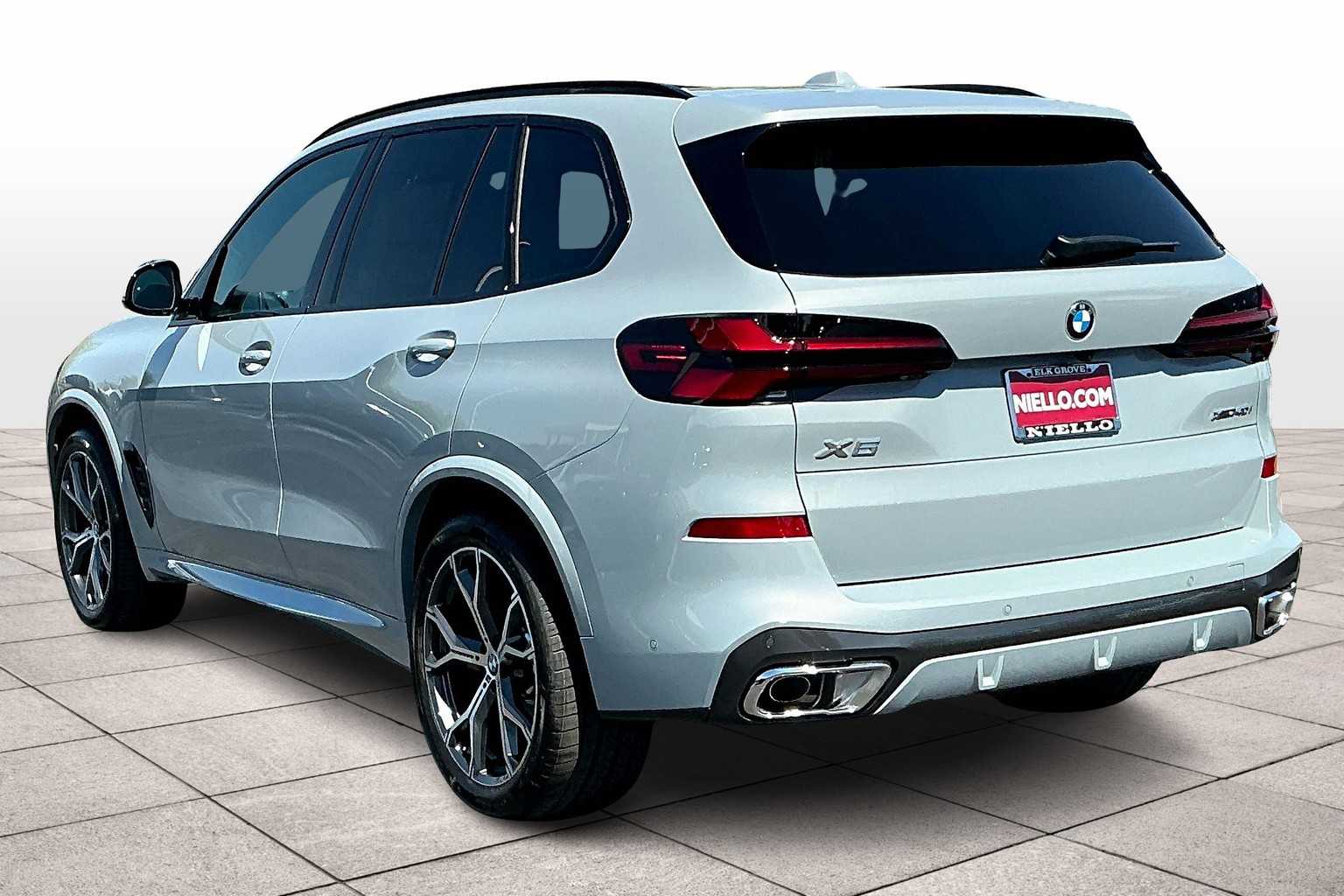 2026 Bmw X5 xDrive40i photo 3