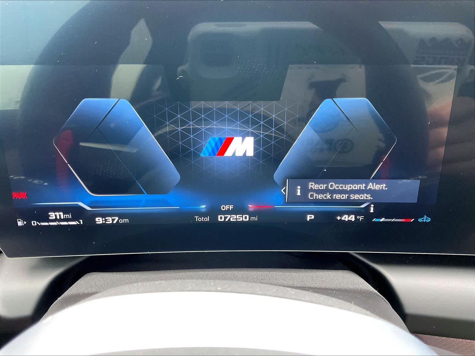 2025 BMW 2 Series M235 - Photo 19