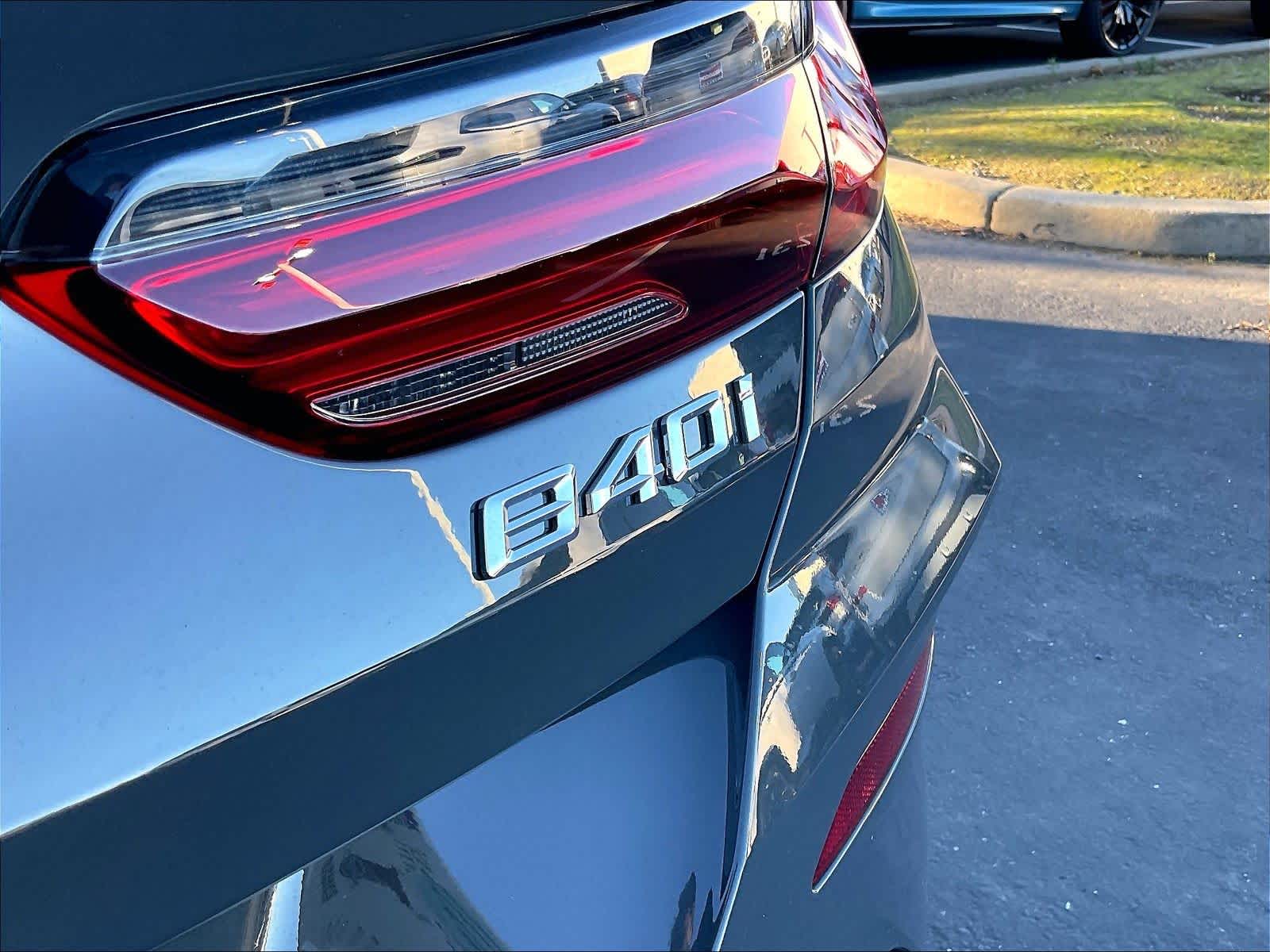 2026 BMW 8 Series 840i - Photo 22