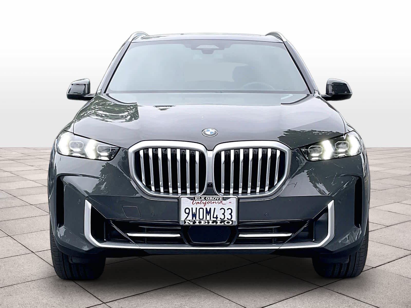2026 BMW X5 xDrive40i xDrive40i photo 2