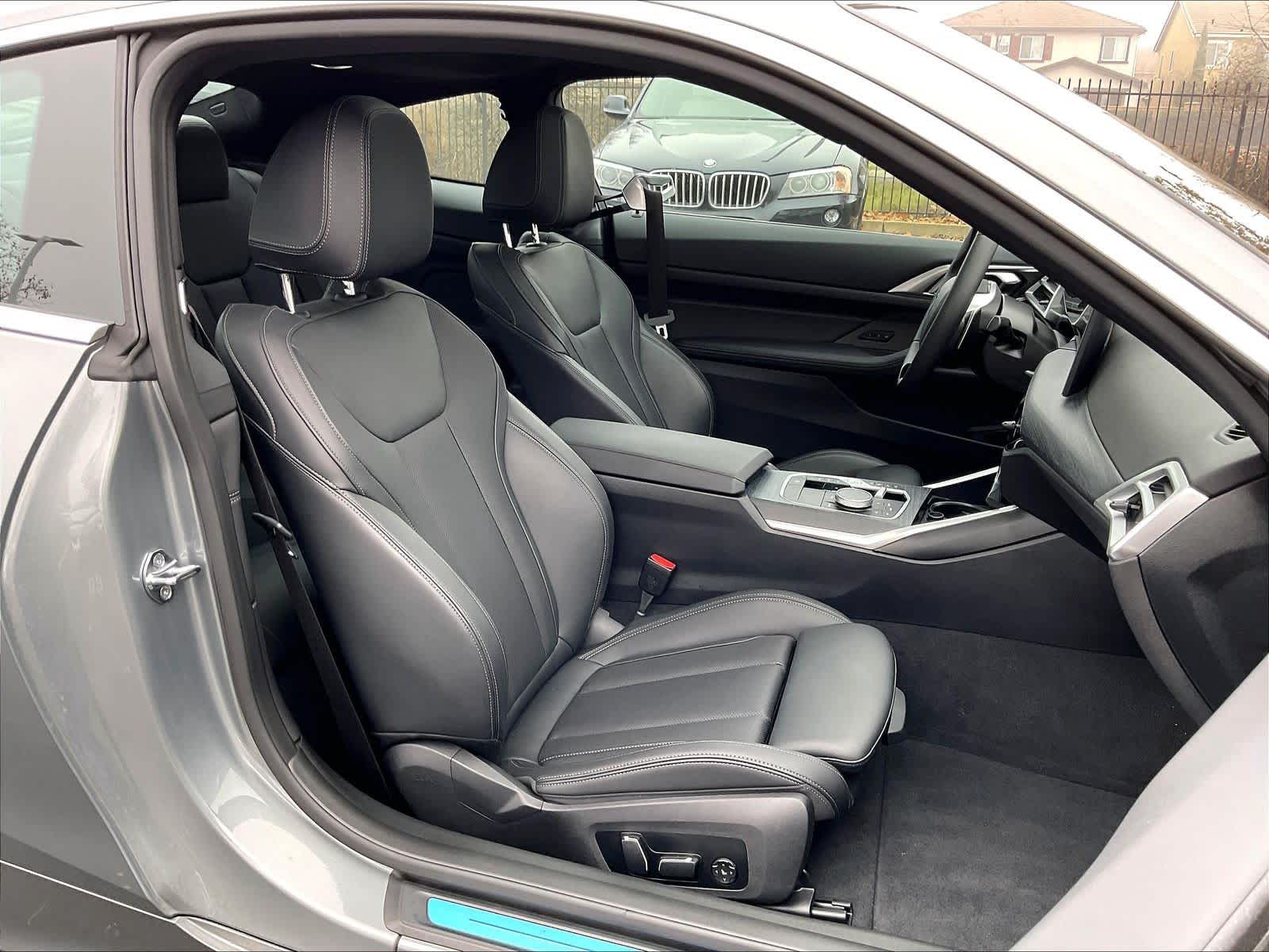 2026 BMW 430i 430i photo 3