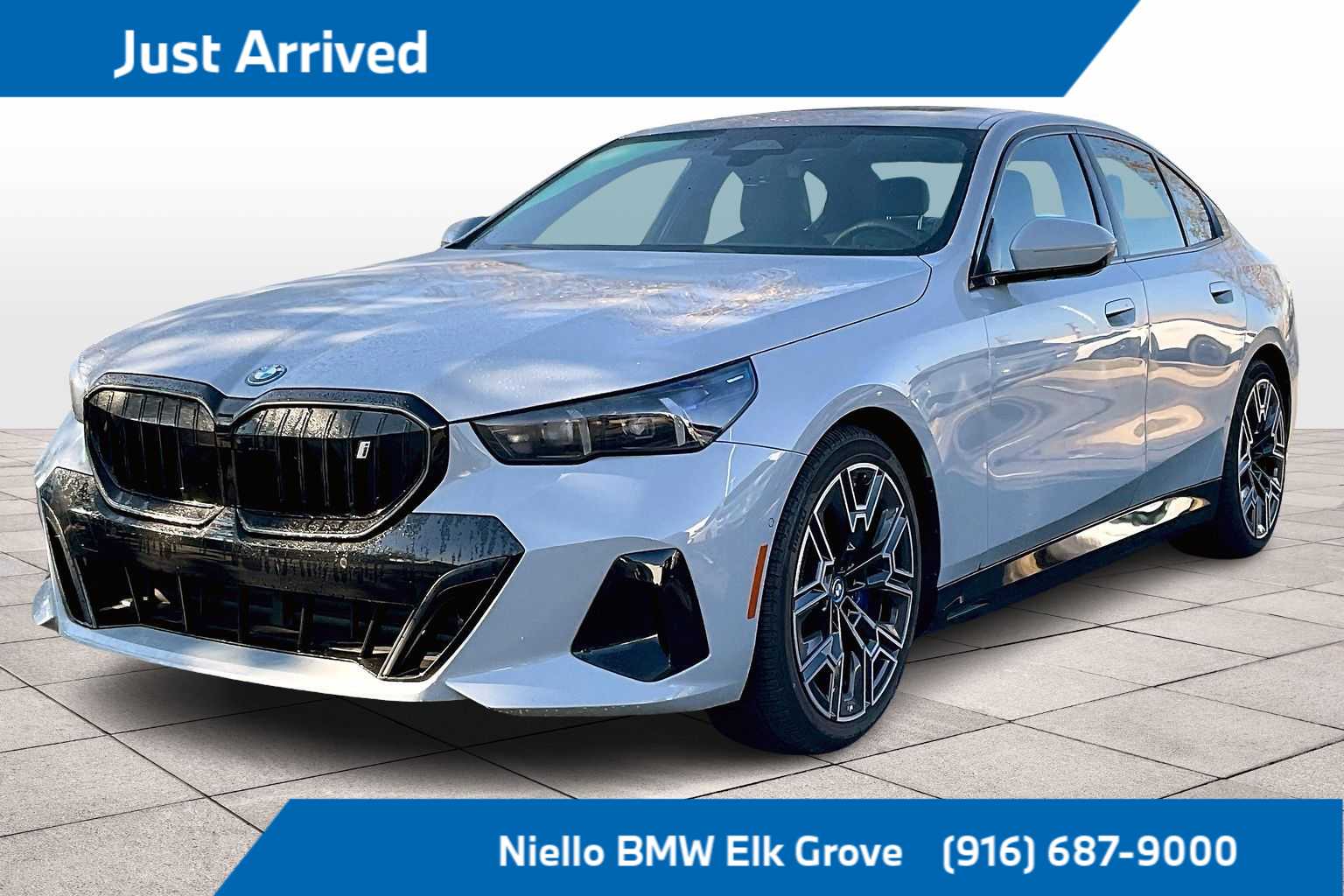 2025 BMW i5 M60's photo