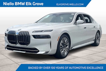 2025 BMW i7 xDrive60 Sedan