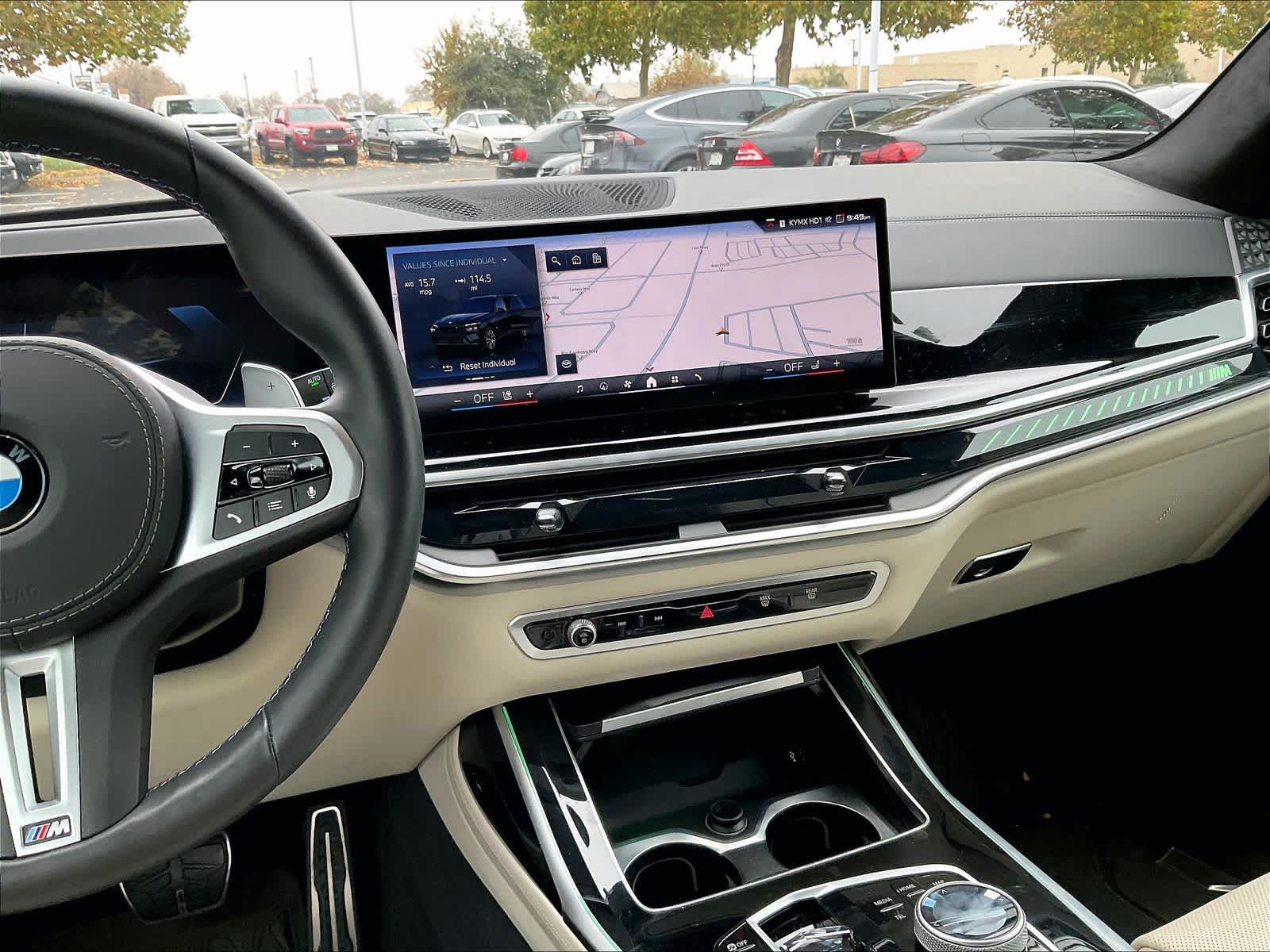 2025 BMW X7 M60i - Photo 8