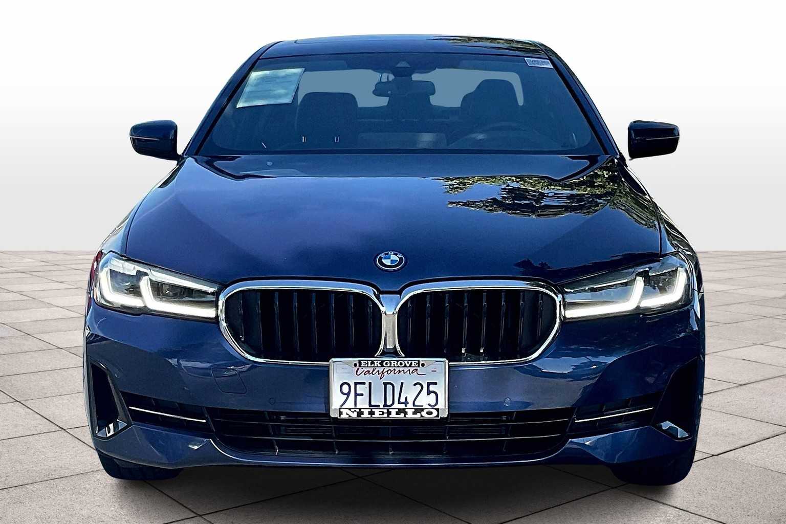 2023 Bmw 530e 5-Series photo 3