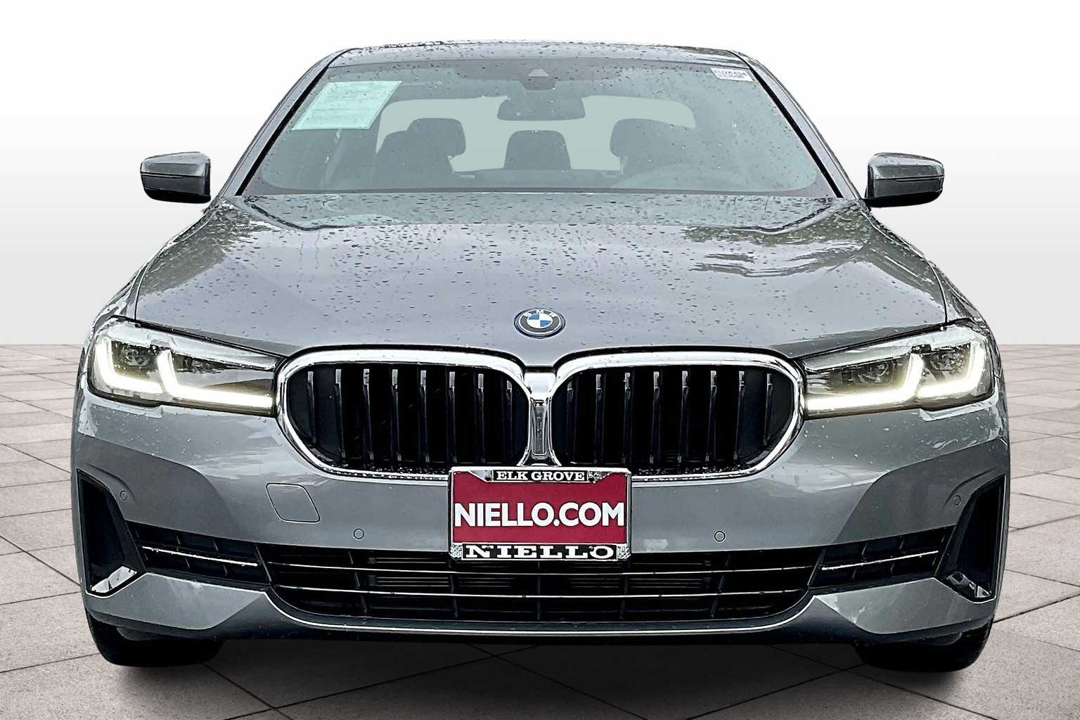 2023 Bmw 530e 5-Series photo 3