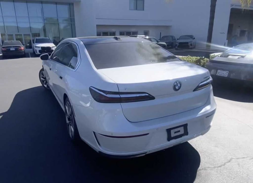 Used 2023 BMW i7 xDrive60 Sedan
