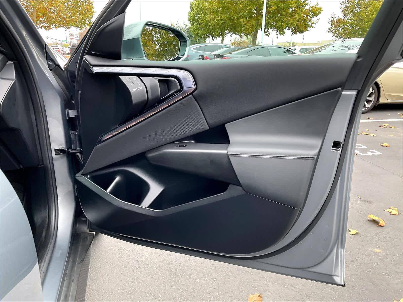 2025 BMW X3 30 - Photo 23