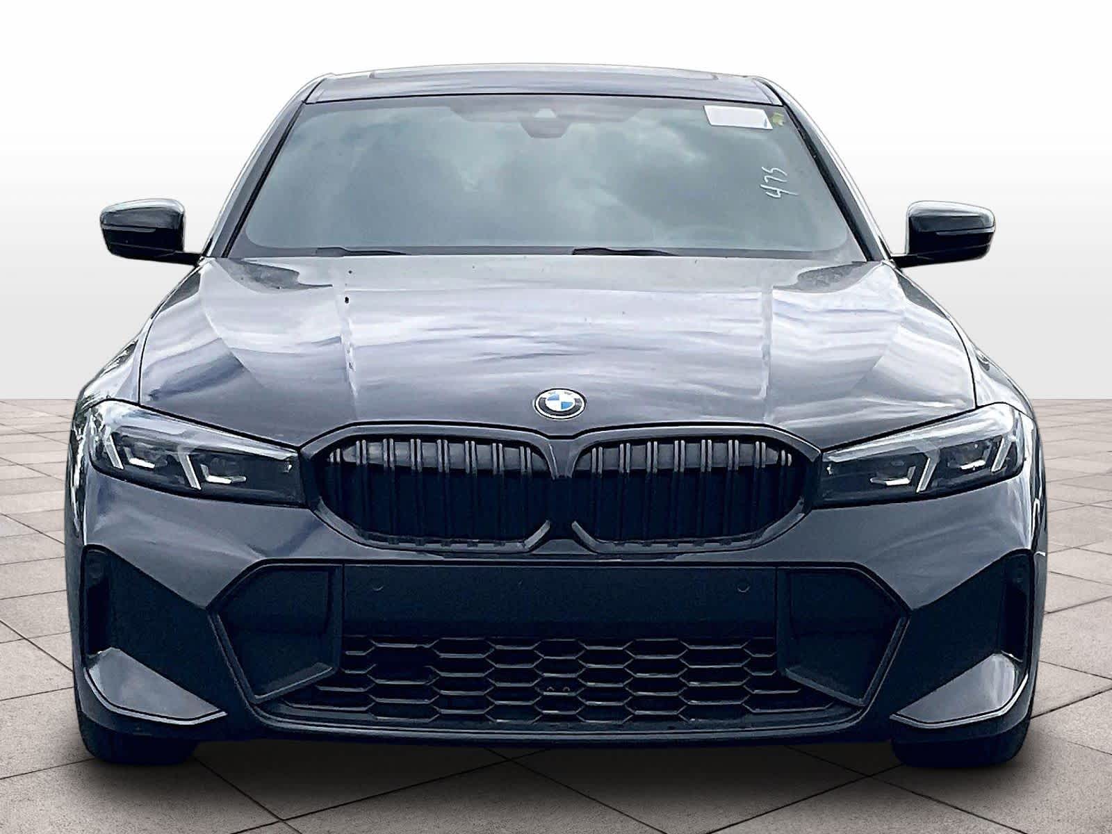 2023 BMW 330i 330i photo 2