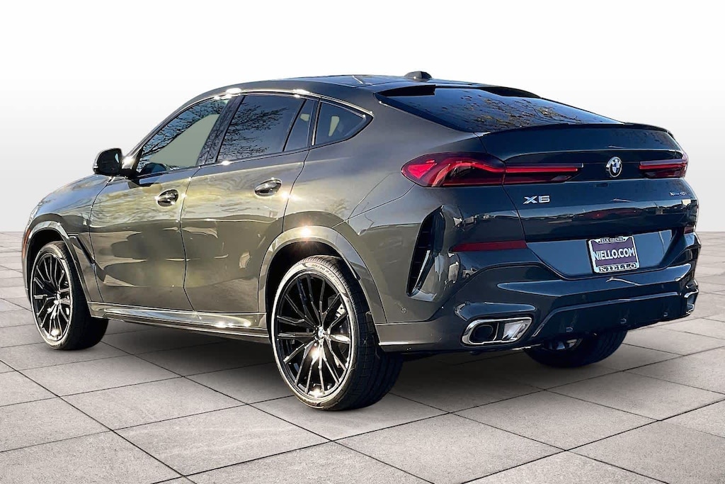 New 2026 BMW X6 xDrive40i Sports Activity Coupe