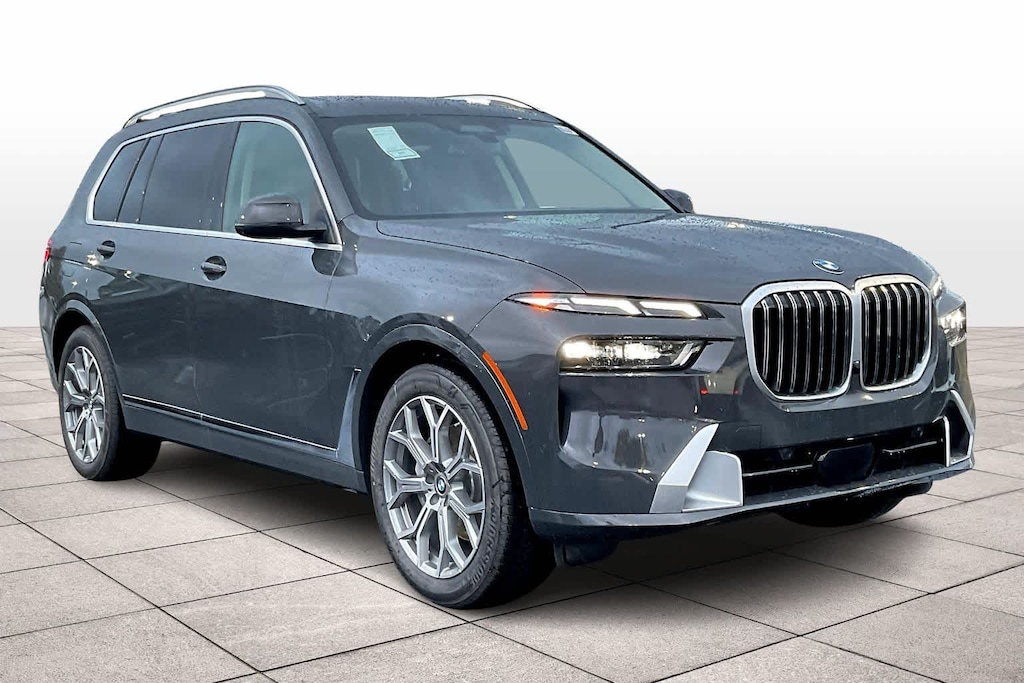 New 2026 BMW X7 xDrive40i Sports Activity Vehicle