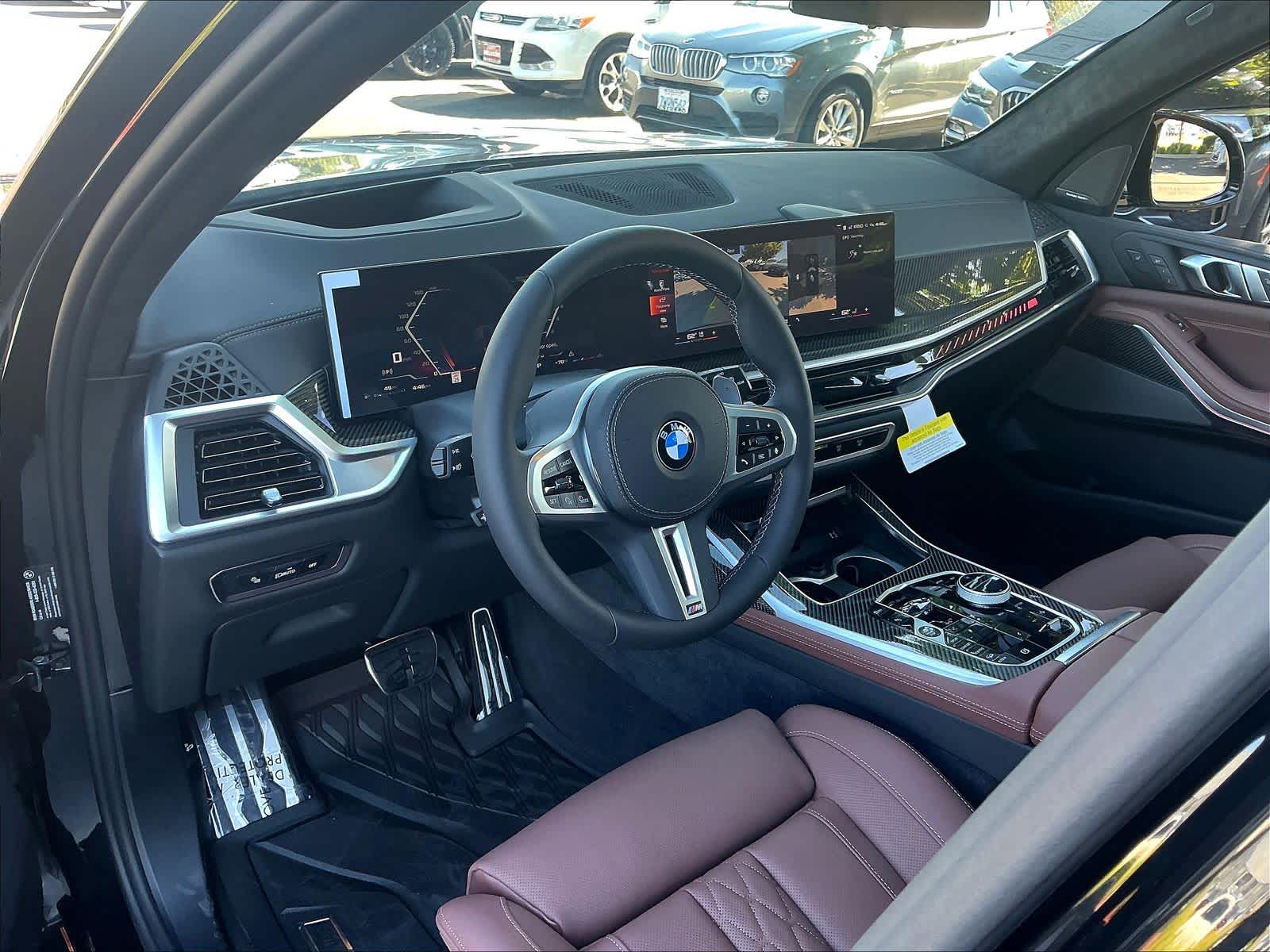2026 BMW X7 M60i - Photo 8