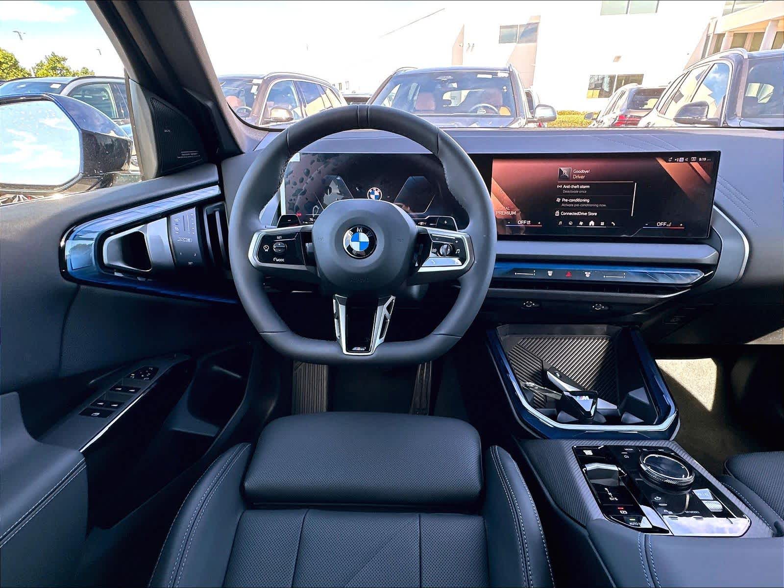 2026 BMW X3 30 - Photo 16