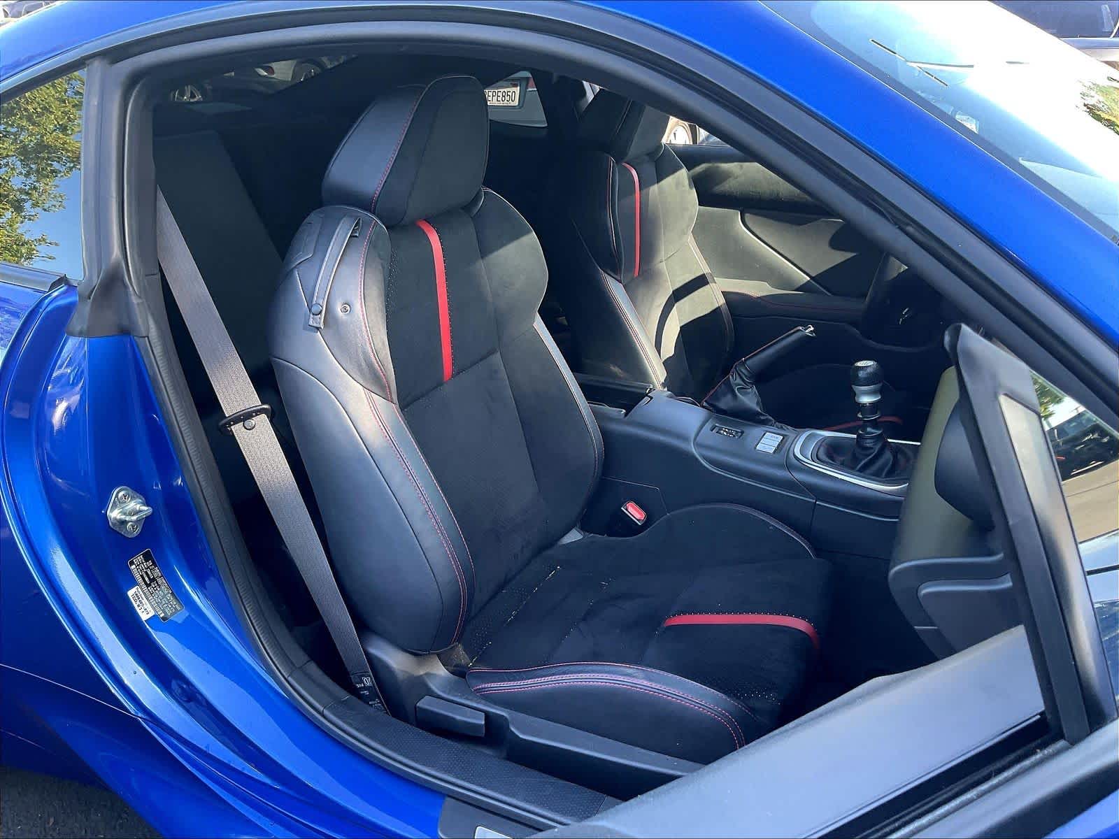 2022 Subaru BRZ Limited photo 3