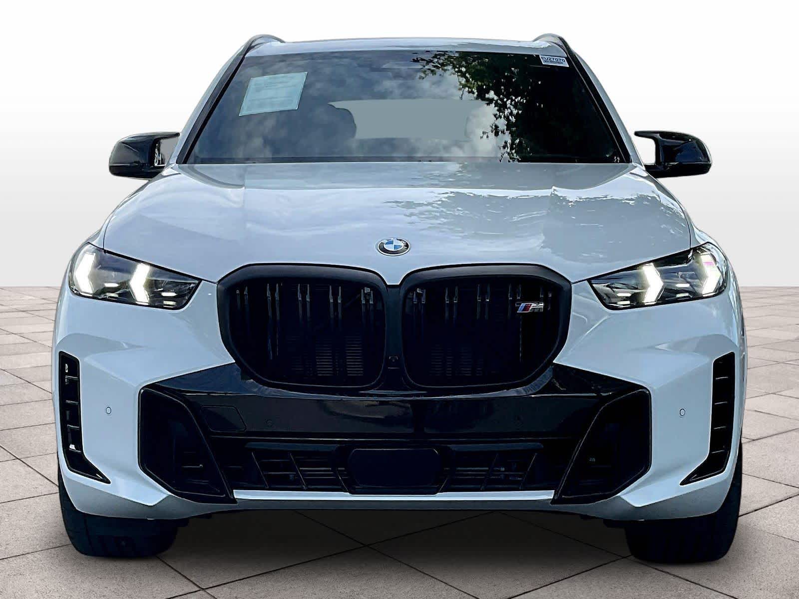 2025 BMW X5 M60i M60i photo 2