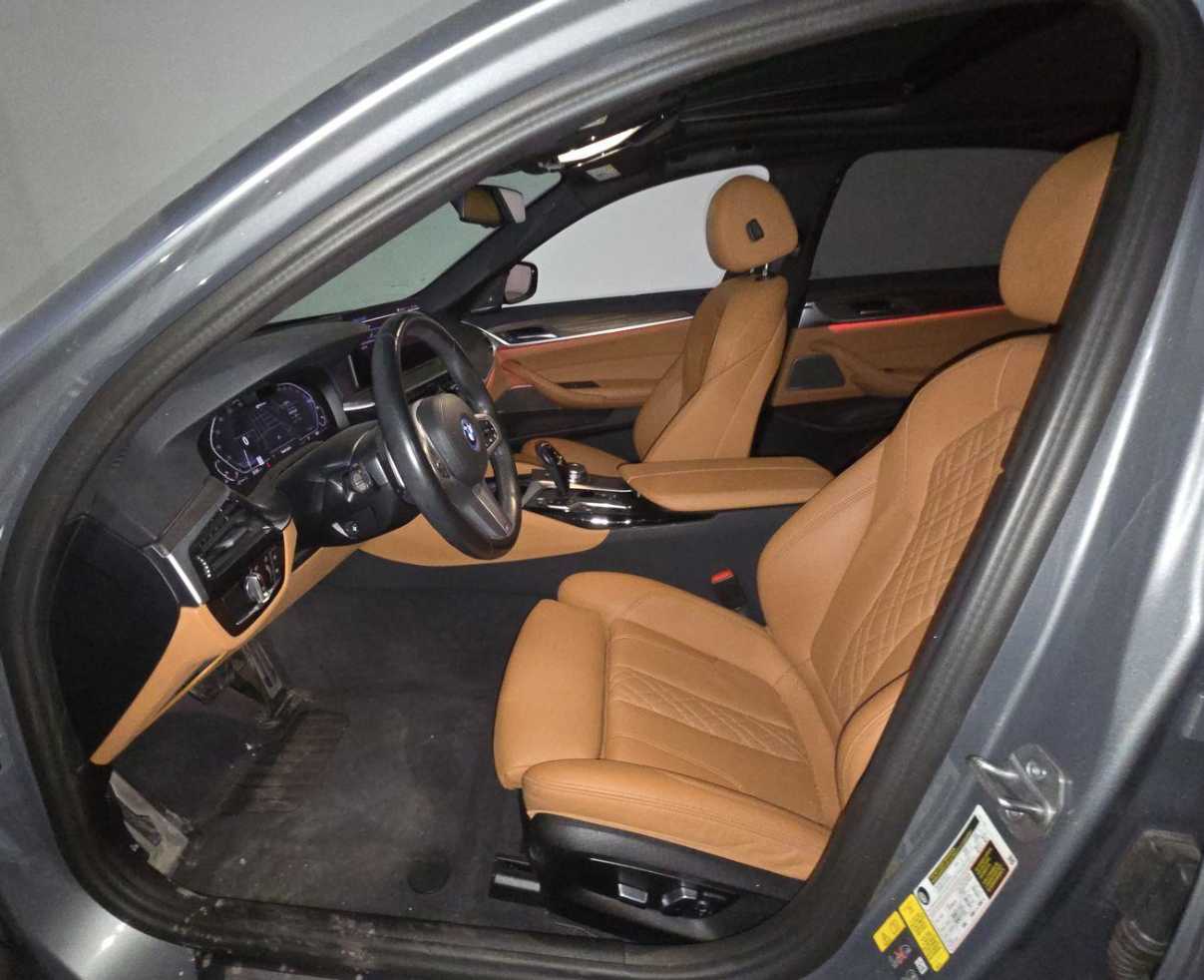 2023 Bmw 530e 5-Series photo 3